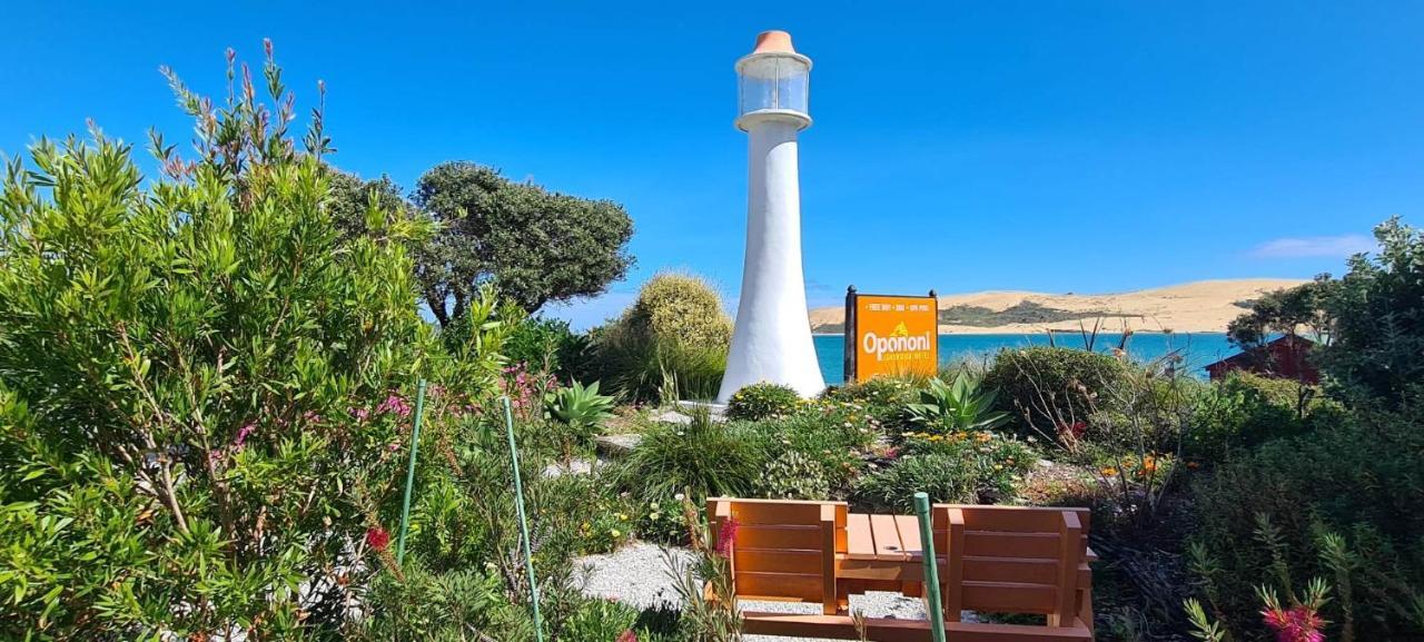 Opononi Lighthouse Motel Buitenkant foto