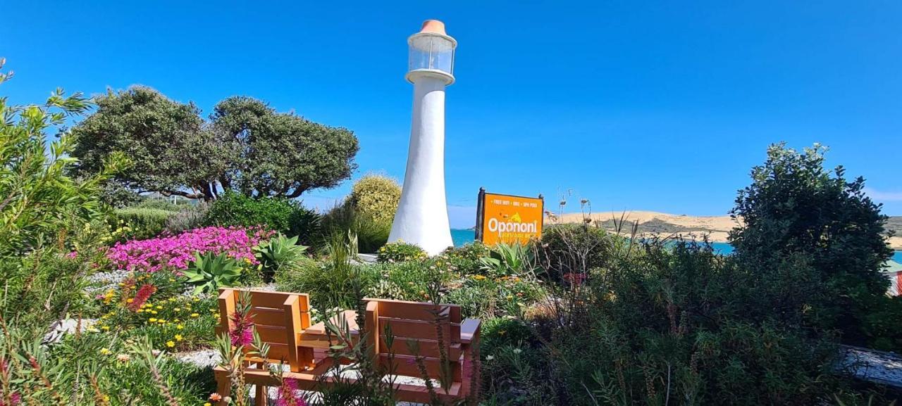Opononi Lighthouse Motel Buitenkant foto